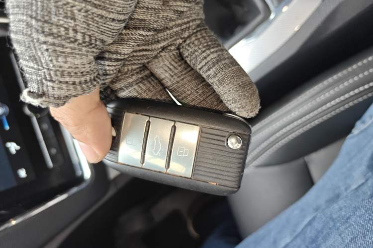 Used Roewe RX5 2020 20T Manual 4G Connect Million Edition
