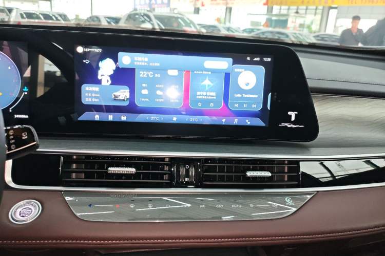 Used Chery Tiggo 8 PRO 2024 Champion Edition 290T Two-Wheel Drive Peak Version 5 Seats Audio And AC Panel