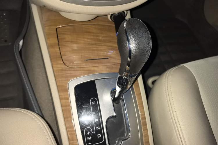 Used Buick Excelle 2015 1.5L Automatic Classic Model
