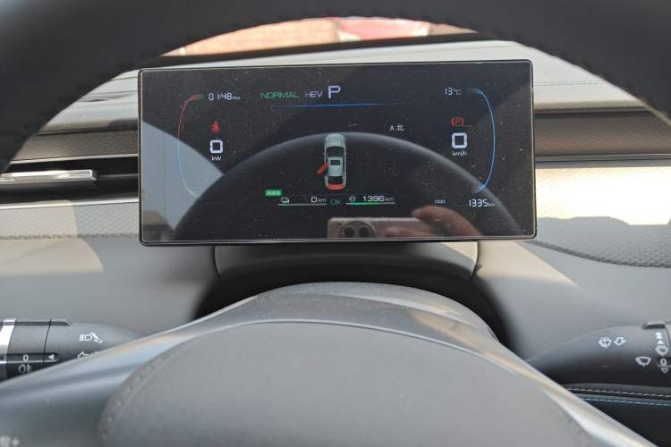 Used BYD Qin PLUS 2025 DM-i Smart Drive 55KM Leading Model