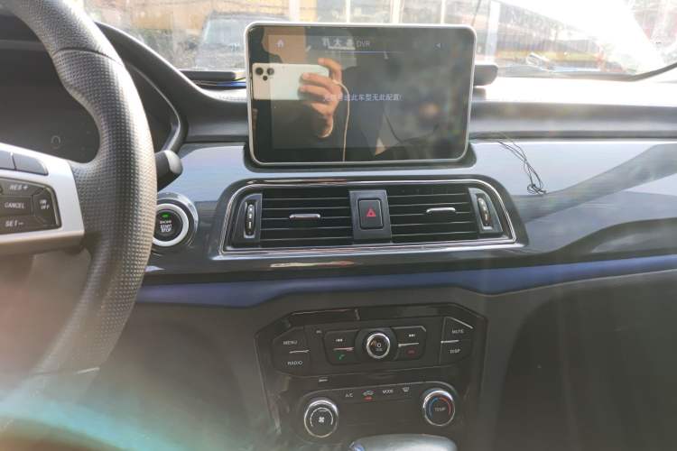 Used BAIC Weiwang M60 2017 1.5T CVT Diamond Edition