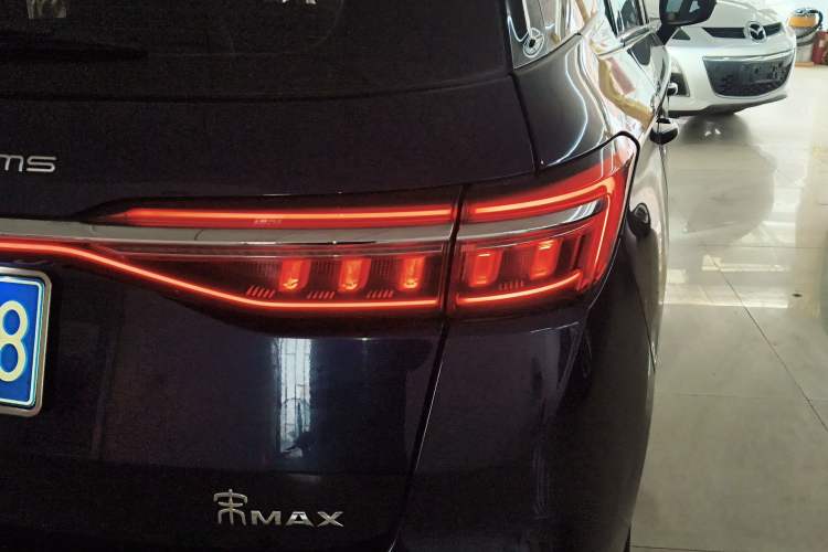 Used BYD Song MAX 2021 Upgraded Model 1.5T Automatic Luxury 6-Seater
