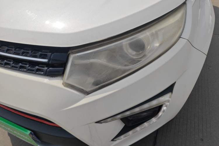 Used JMC Yusheng S330 2016 1.5L GTDi Automatic Two-Wheel Drive Prestige Edition Left Front Headlight