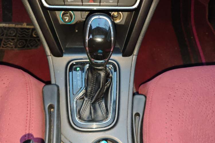 Used Chery Tiggo 3 2016 1.6L CVT ZhiShang Edition