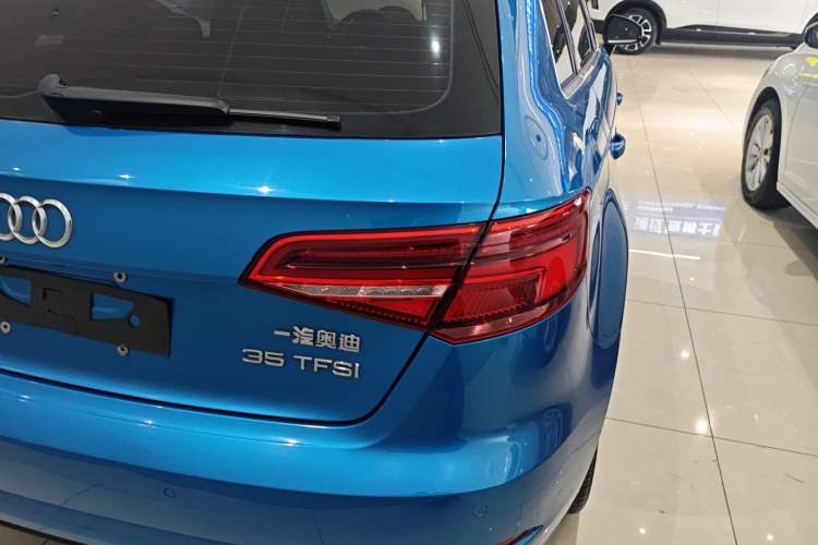 Used Audi A3 2018 30th Anniversary Edition Sportback 35 TFSI Ambition Model