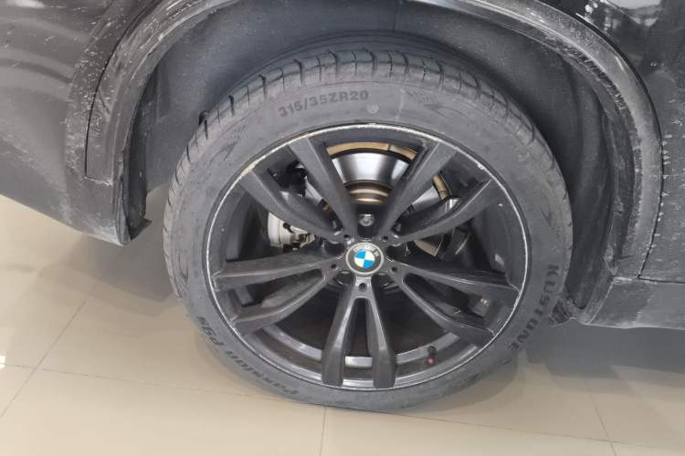 Used BMW X5 2017 xDrive35i Standard Model U.S. Specification
