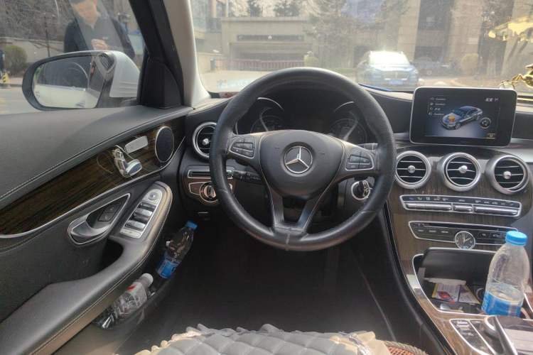 Used Mercedes-Benz C-Class 2016 C 200 L Steering Wheel