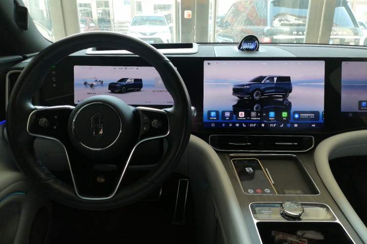 Used Hima AITO M9 2024 Range-Extended Ultra Version 42 kWh 6-Seater Model
