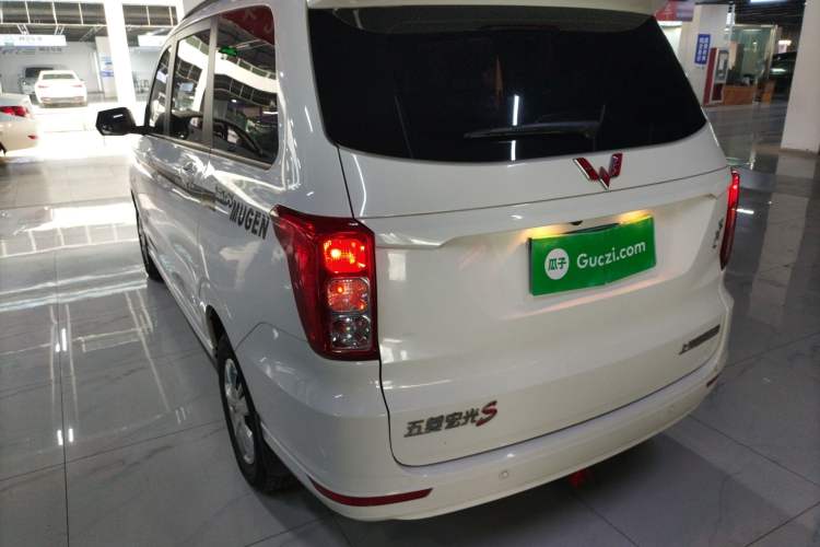 Used Wuling Hongguang 2021 1.5L Facelifted S Comfort Version with Electric Power Steering LAR
