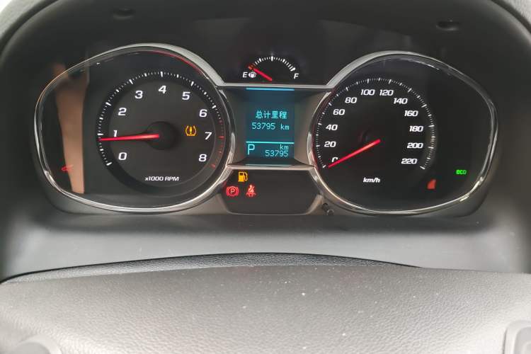 Used Chevrolet Captiva 2017 2.4L Two-Wheel Drive Luxury Edition 7 Seats