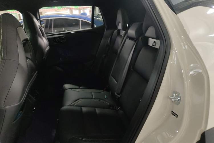 Used Lynk & Co 06 2025 Renew 1.5T Halo