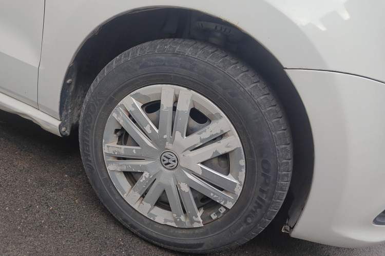 Used Volkswagen Polo 2016 1.4L Manual Fashion Model
