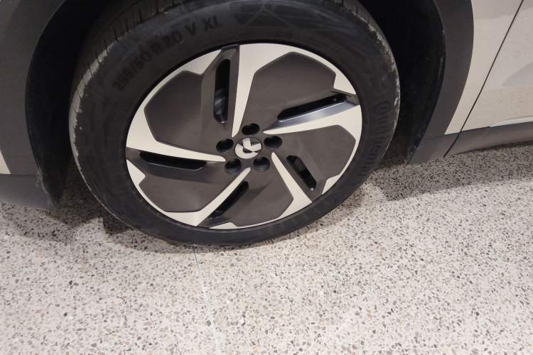 Used Nio ES8 2023 75 kWh Exterior 4