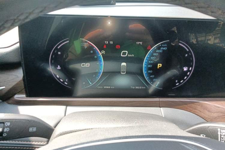 Used Ford Equator 2021 EcoBoost 225 Premier 6-Seater Instrument Cluster