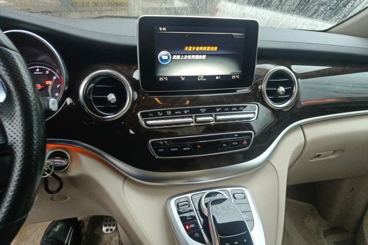 Used Mercedes-Benz V-Class 2017 V 260 L Prestige Extended Edition