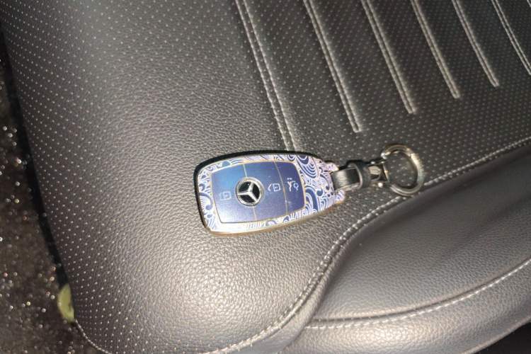 Used Mercedes-Benz C-Class 2022 Restyled C 200 L Sport Edition Vehicle Key