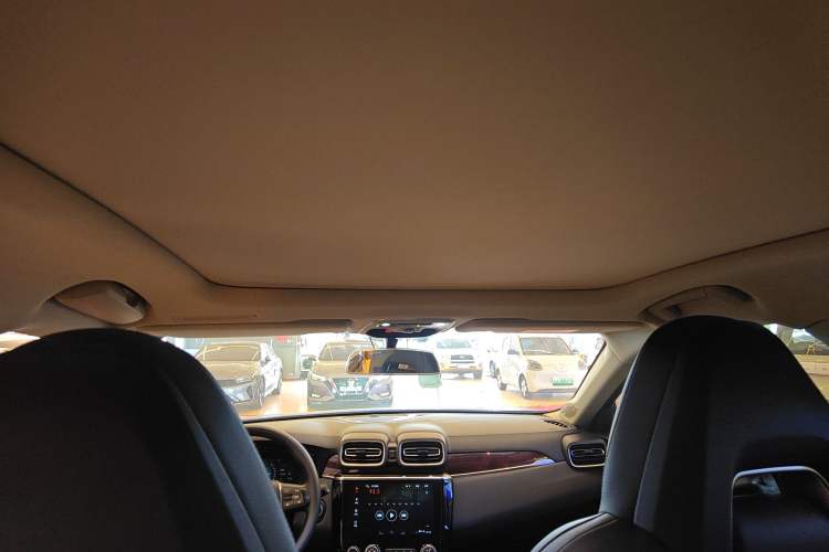 Used Lynk & Co 02 2019 High-Energy Edition 2.0T Automatic Two-Wheel Drive Zhaoban Model China VI Standard
