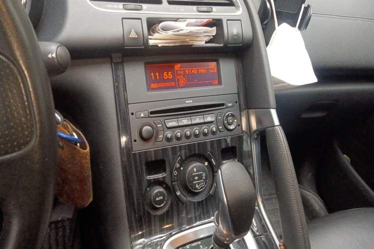 Used Peugeot 3008 2013 2.0L Automatic Trend Edition