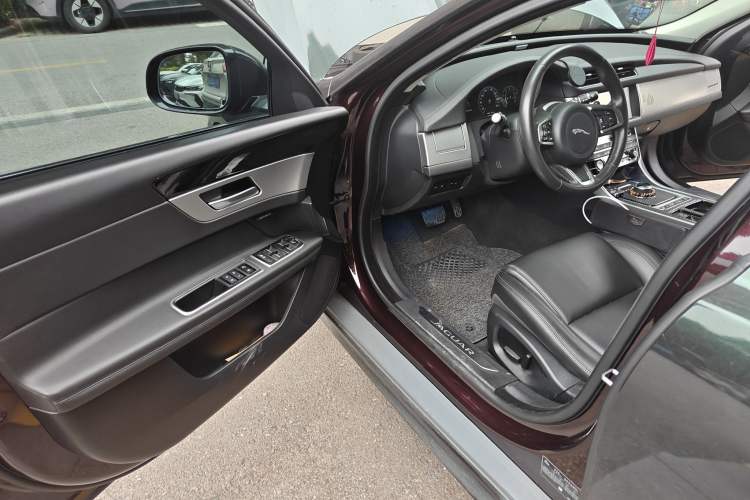 Used Jaguar XFL 2020 XFL 2.0T P200 Two-Wheel-Drive Elite Edition Driver Seat