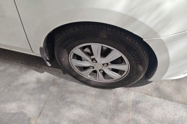 Used Chevrolet Sail 2015 Sail 3 1.3L Manual Ideal Edition Right Front Wheel Hub