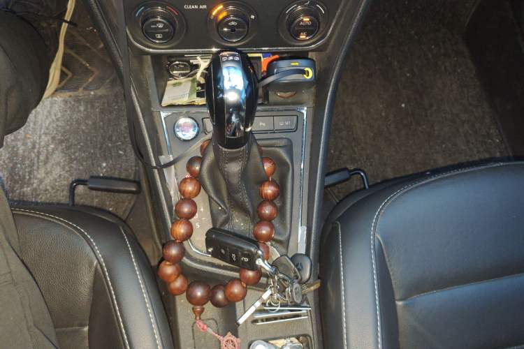 Used Volkswagen Gran Lavida 2017 230TSI DSG Comfort Edition
