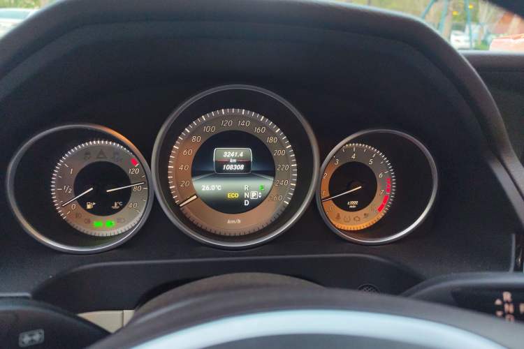 Used Mercedes-Benz E-Class 2015 Restyled E 260 L Sport Edition
