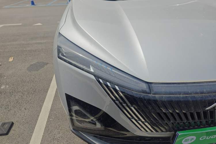 Used Dongfeng Aeolus Mage 2023 DH-i 1.5T Luxury Edition Right Front Headlight