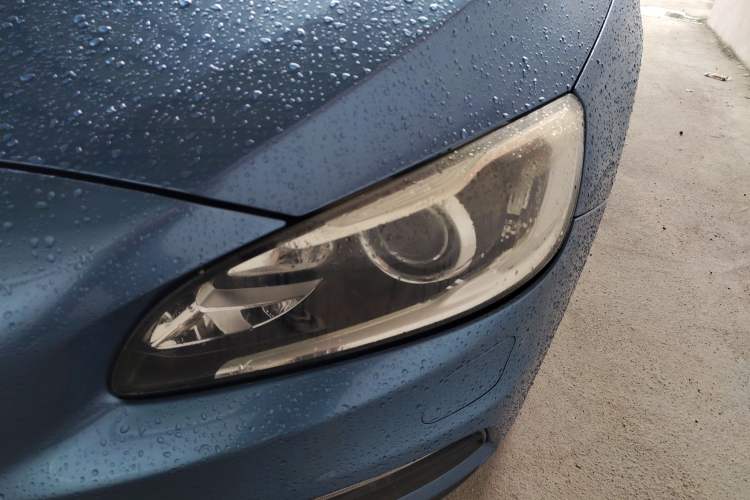 Used Volvo S60 2014 Facelift T5 Personalized Sport Edition
