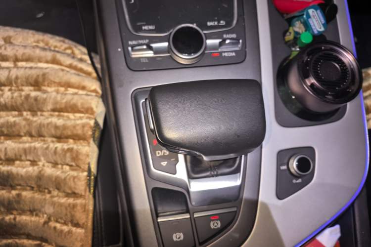 Used Audi Q7 2016 40 TFSI Comfort Model
