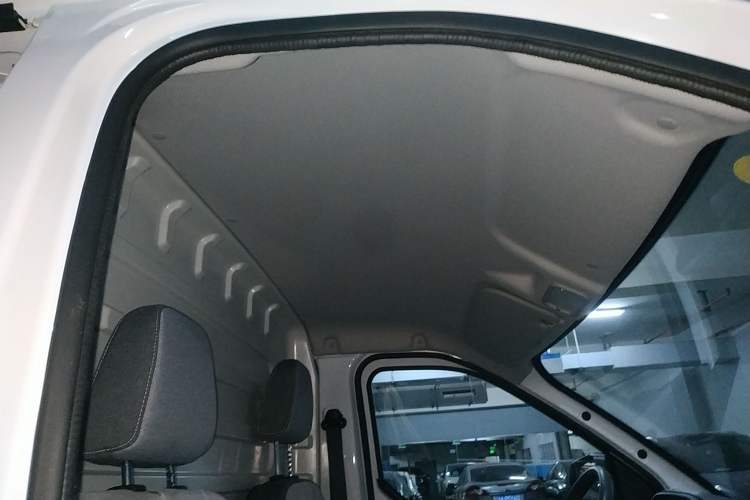 Used Wuling Yangguang 2024 300km Range Practical Window-Sealed Version 60kW
