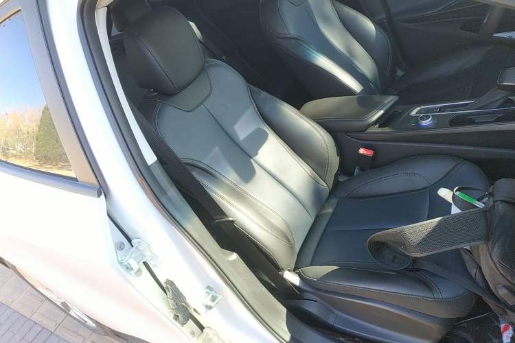 Used Buick Velite 6 2022 Connected & Shared PLUS
