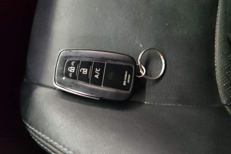 Used Toyota C-HR EV 2020 Deluxe Sunroof Edition
