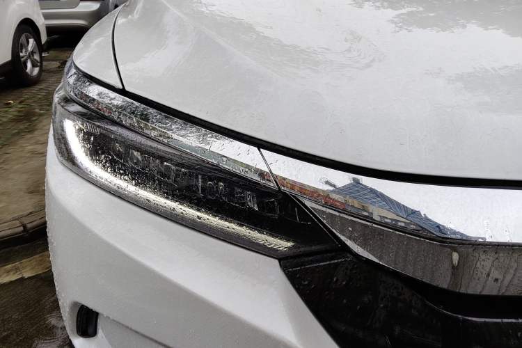 Used Honda Breeze 2021 240TURBO CVT Front-Wheel Drive Elite Edition Right Front Headlight