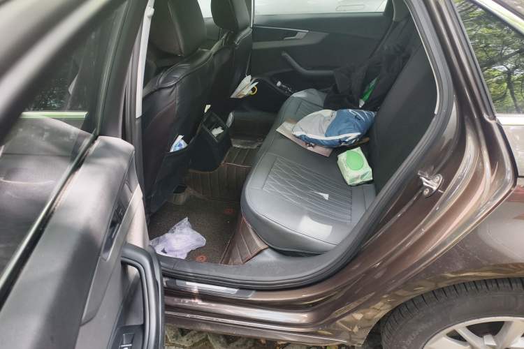 Used Audi A4L 2017 40 TFSI Ambition Edition