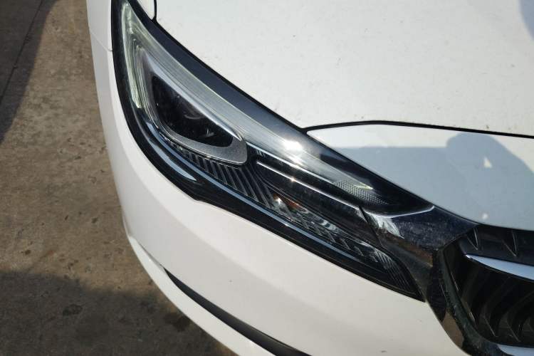 Used Buick GL6 2018 18T 6-Seater Elite Model
