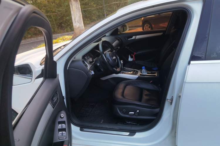 Used Audi A4L 2015 35 TFSI Automatic Standard Model
