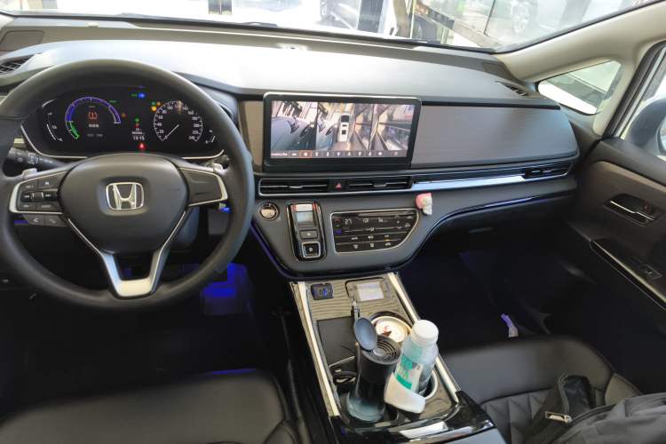 Used Honda Odyssey 2022 2.0L eHEV Sharp Enjoyment Edition
