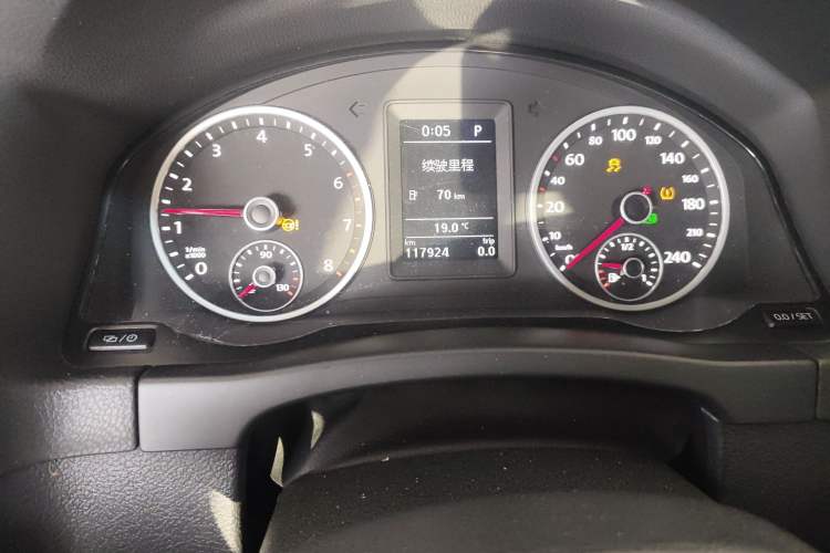 Used Volkswagen Tiguan 2015 1.8TSI Automatic Two-Wheel Drive Comfort Edition