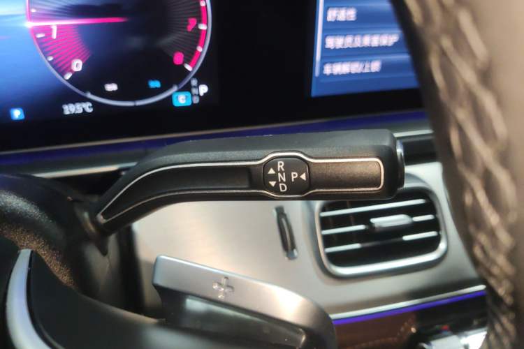 Used Mercedes-Benz GLE 2024 GLE 450 4MATIC AMG Line
