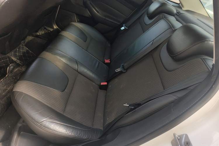 Used Ford Focus 2012 Sedan 1.6L Automatic Fashion Edition Left Rear Seat