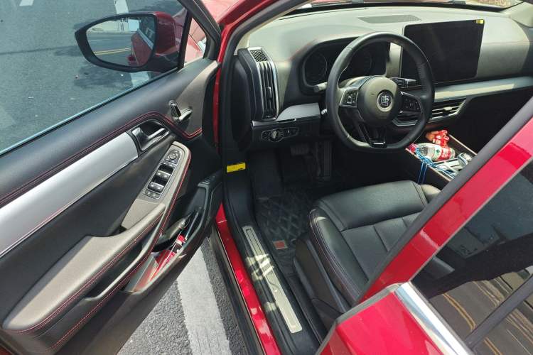 Used BYD Tang New Energy 2020 DM 2.0T Dual-Engine All-Wheel Drive Prestige 7-Seater China VI Standard