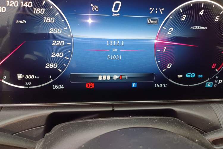 Used Mercedes-Benz C-Class 2022 Revised C 260 L Starry Night Sport Edition Odometer Close Up