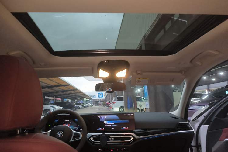 Used BMW i3 2022 eDrive 35 L Headliner