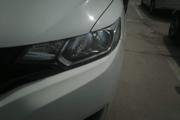 Used Honda Fit 2016 1.5L LXS CVT Comfort Sunroof Version
