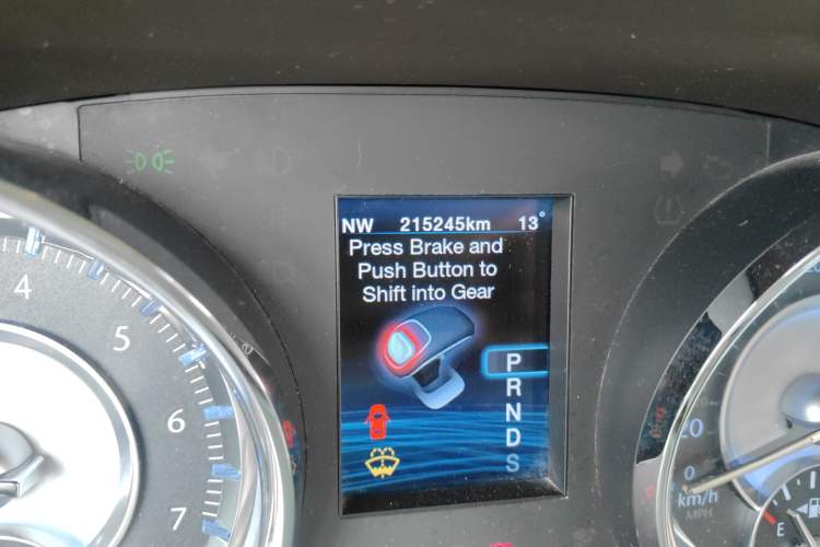 Used Chrysler 300C 2012 3.6L Luxury Edition Odometer Close Up