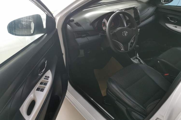 Used Toyota YARiS L Zhi Xuan 2015 1.5G Automatic Xuan Dong Sunroof Special Edition