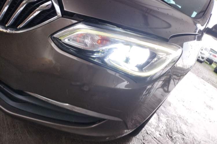 Used Buick GT 2017 15N Automatic Elite Version Left Front Headlight