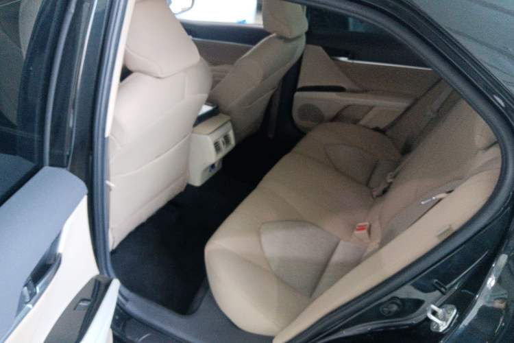 Used Toyota Camry 2023 2.0E Elite Edition
