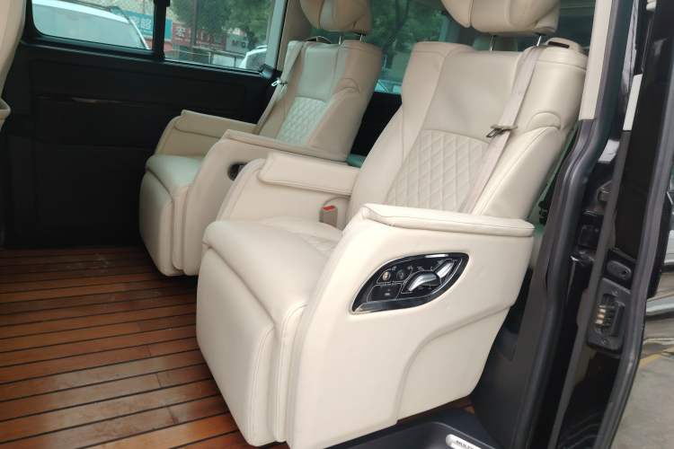 Used Volkswagen Multivan 2018 2.0 TSI 4x4 Prestige Edition 7-Seater
