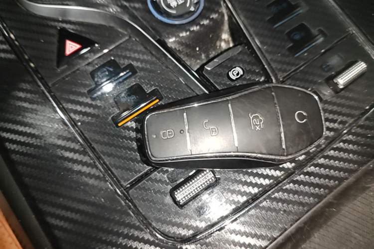 Used BYD Tang New Energy 2023 DM-i Champion Edition 112KM Prestige Model